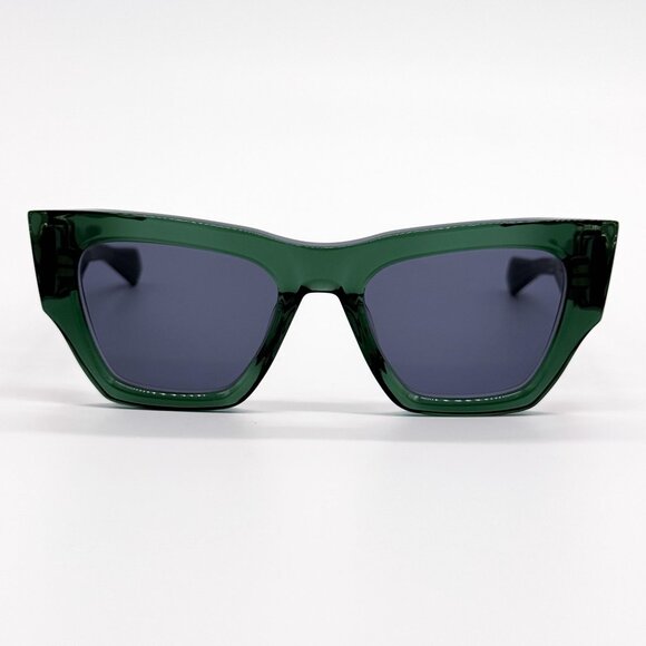 NEW VALENTINO SUNGLASSES VLS-166D GREEN WOMEN CAT EYE EYEWEAR